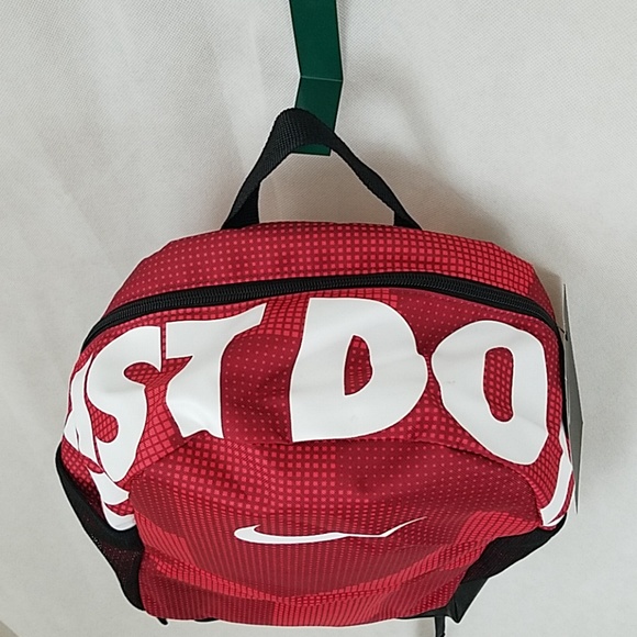 Brand new red Nike backpack Just do it NWT - Picture 4 of 8